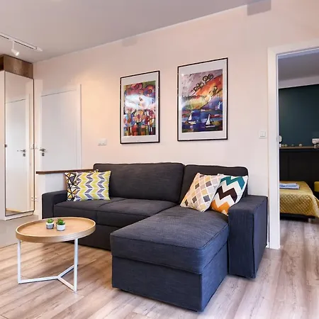 Centre Modern Free Parking *