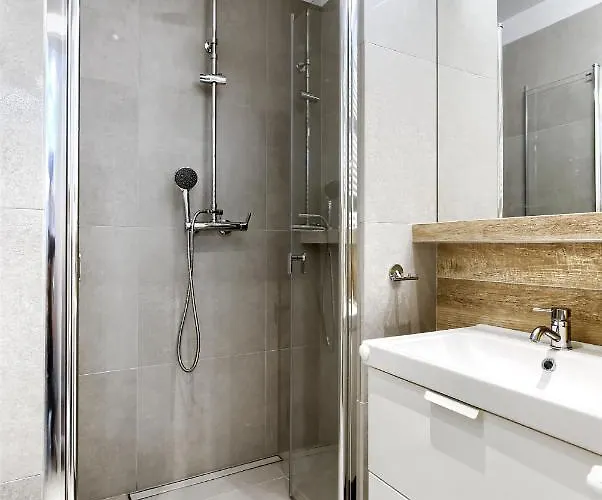 Apartment Centre Modern Free Parking Poznan